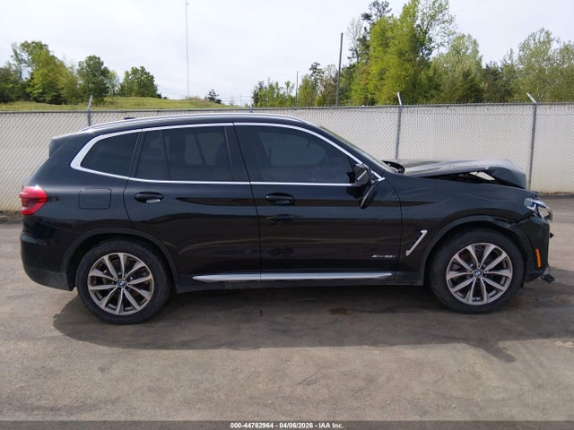 44762964 :رقم المزاد ، 5UXTR9C55JLC68915 vin ، 2018 Bmw X3 Xdrive30i مزاد بيع