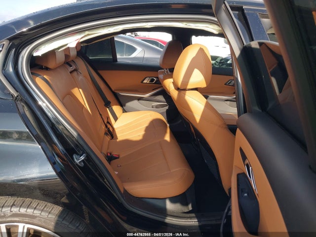 2022 Bmw 330i მანქანა იყიდება აუქციონზე, vin: 3MW5R1J01N8C53600, აუქციონის ნომერი: 44762988