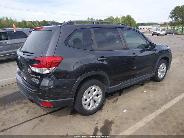 2019 SUBARU FORESTER JF2SKACCXKH583830 Photo 3