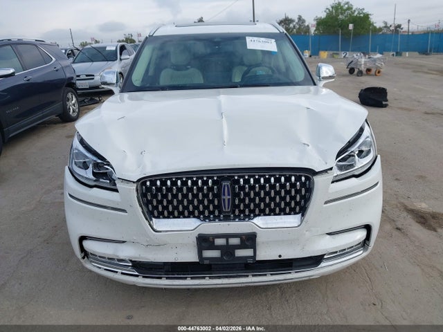 5LMYJ9YY6MNL01954 Lincoln Aviator Black Label Grand Touring