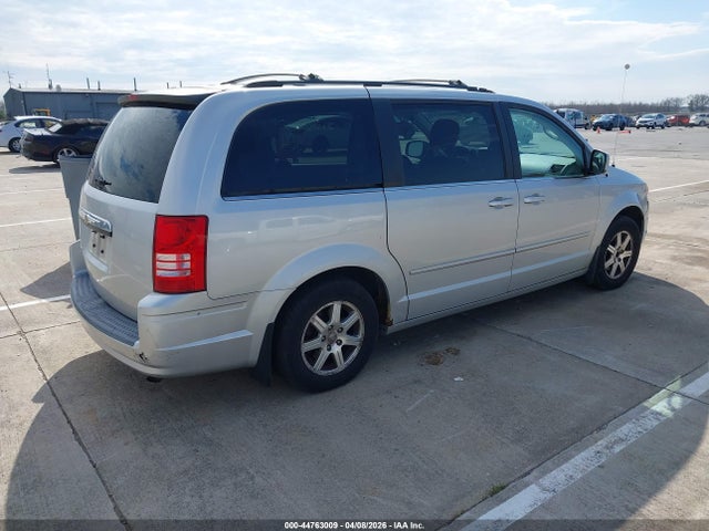 2008 CHRYSLER TOWN & COUNTRY 2A8HR54PX8R103434 Photo 3