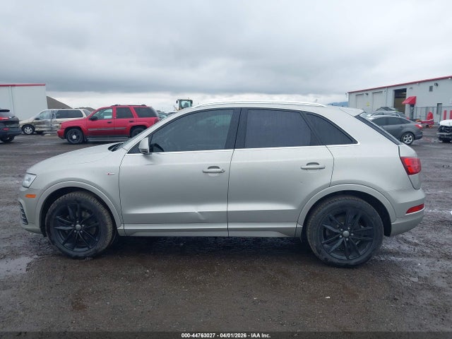WA1JCCFSXJR010368 Audi Q3 2.0t Premium/2.0t Sport Premium