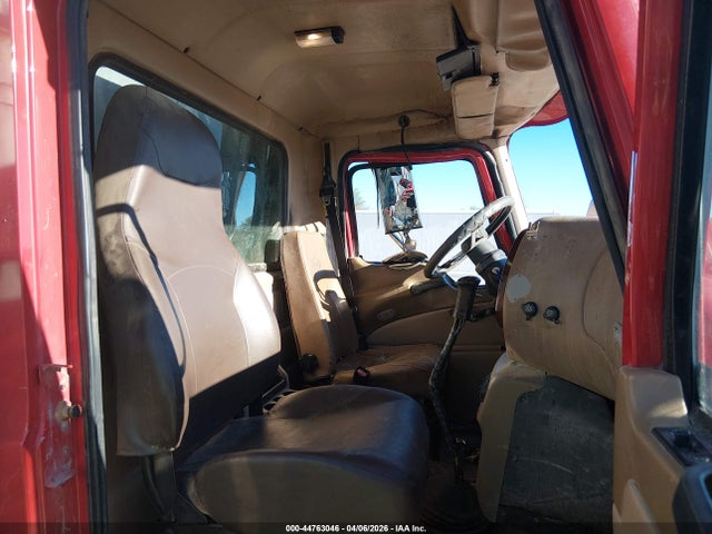 Продажа на аукционе авто 2006 Mack 700 Cv700, vin: 1M1AG11Y56M044300, номер лота: 44763046