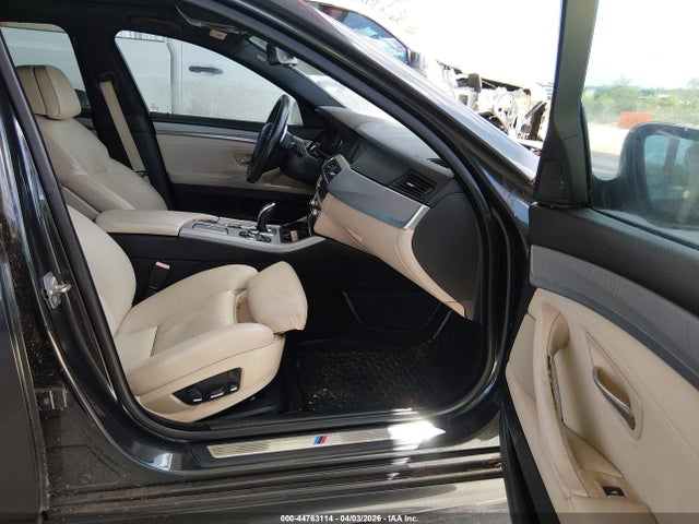 2011 BMW 550I WBAFR9C59BDE81597 Photo 4