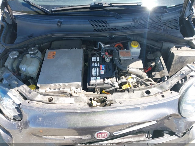 2015 FIAT 500E 3C3CFFGEXFT709695 Photo 9