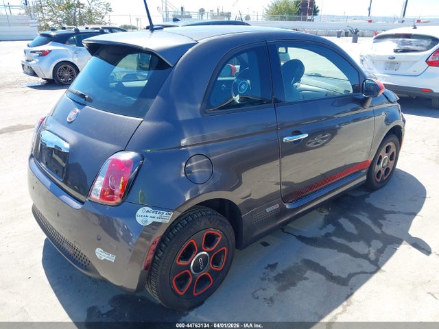2015 FIAT 500E 3C3CFFGEXFT709695 Photo 3