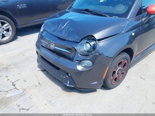 2015 FIAT 500E 3C3CFFGEXFT709695 Photo 5