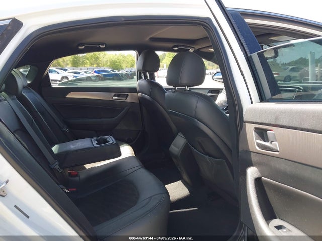 2018 Hyundai Sonata Sport მანქანა იყიდება აუქციონზე, vin: 5NPE34AF1JH681443, აუქციონის ნომერი: 44763144