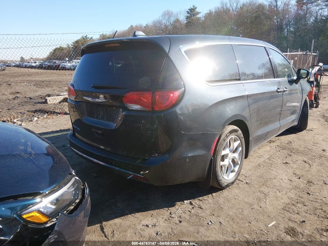 2019 Chrysler Pacifica Touring Plus მანქანა იყიდება აუქციონზე, vin: 2C4RC1FG8KR635856, აუქციონის ნომერი: 44763147