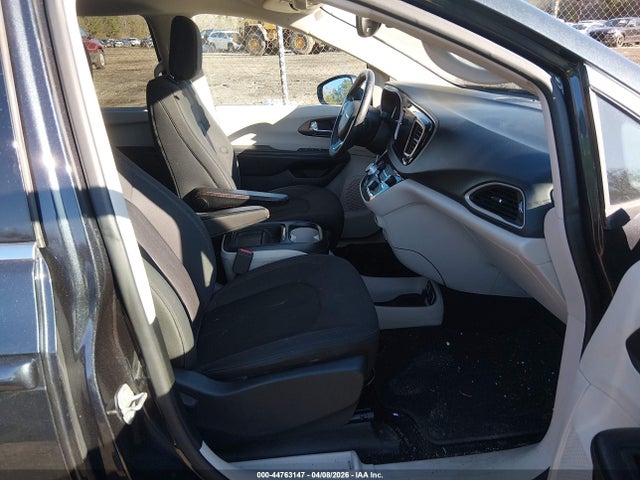 2019 Chrysler Pacifica Touring Plus მანქანა იყიდება აუქციონზე, vin: 2C4RC1FG8KR635856, აუქციონის ნომერი: 44763147
