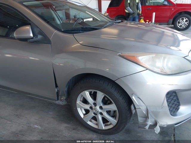 44763184 :رقم المزاد ، JM1BL1V84C1546061 vin ، 2012 Mazda Mazda3 I Touring مزاد بيع