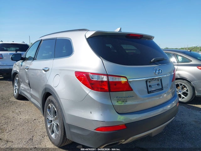 2016 Hyundai Santa Fe Se მანქანა იყიდება აუქციონზე, vin: KM8SM4HF8GU151955, აუქციონის ნომერი: 44763201
