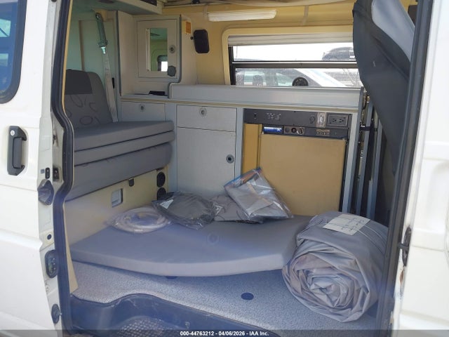 Aukcja sprzedaży 2002 Volkswagen Eurovan Mv, vin: WV2EB47072H031619, numer aukcji: 44763212
