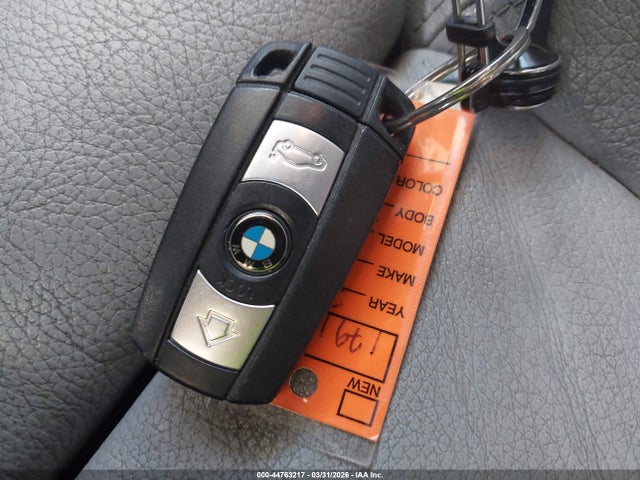 2011 BMW 135I WBAUC9C52BVM10824 Photo 10