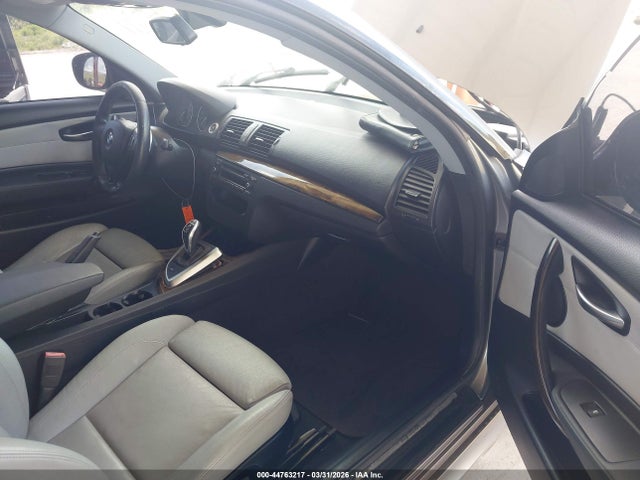 2011 BMW 135I WBAUC9C52BVM10824 Photo 4