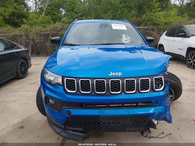 2024 Jeep Compass Latitude 4x4 მანქანა იყიდება აუქციონზე, vin: 3C4NJDBN7RT110336, აუქციონის ნომერი: 44763240