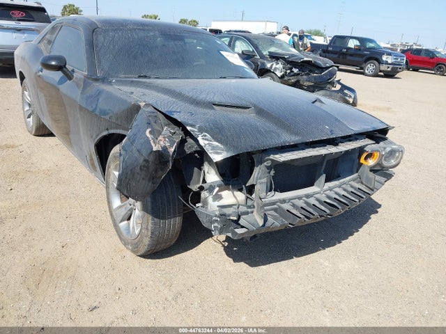 Aukcja sprzedaży 2016 Dodge Challenger Sxt, vin: 2C3CDZAG0GH131554, numer aukcji: 44763244