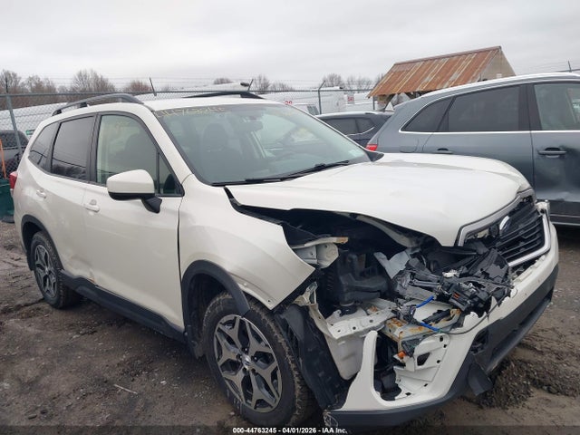 2019 Subaru Forester Premium მანქანა იყიდება აუქციონზე, vin: JF2SKAGC1KH441571, აუქციონის ნომერი: 44763245