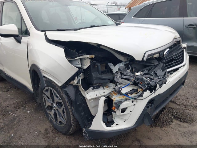 2019 Subaru Forester Premium მანქანა იყიდება აუქციონზე, vin: JF2SKAGC1KH441571, აუქციონის ნომერი: 44763245