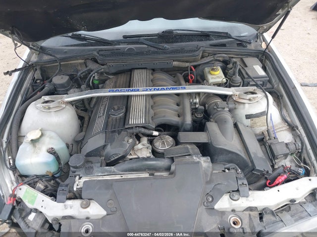 44763247 :رقم المزاد ، WBSCD9326WEE09176 vin ، 1998 Bmw M3 مزاد بيع