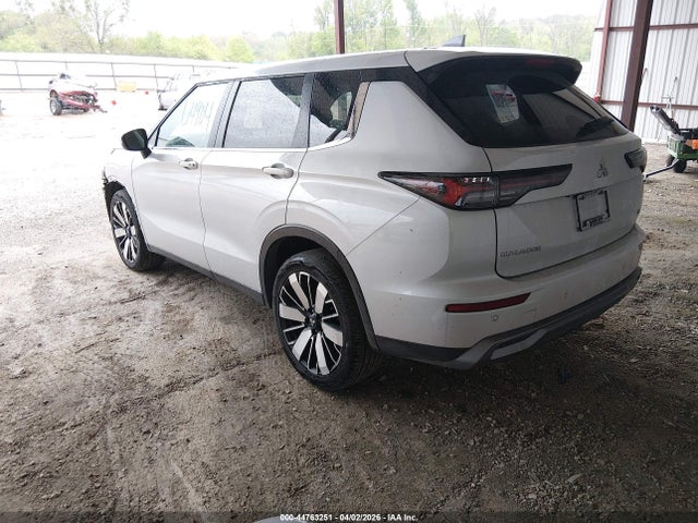 JA4J3VA82SZ019316 Mitsubishi Outlander Se 2.5 2wd
