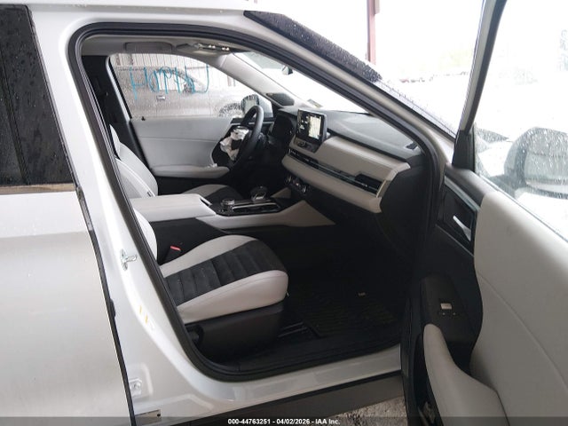 JA4J3VA82SZ019316 Mitsubishi Outlander Se 2.5 2wd