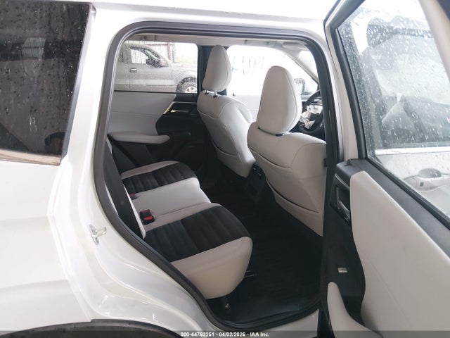 JA4J3VA82SZ019316 Mitsubishi Outlander Se 2.5 2wd