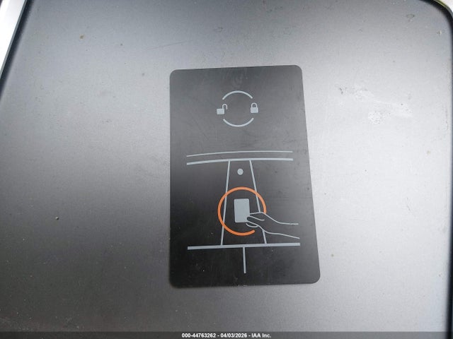 2023 TESLA MODEL 3 5YJ3E1EA9PF661351 Photo 10