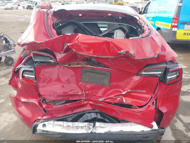 7SAYGDEF9NF410567 Tesla Model Y Performance Dual Motor All-wheel Drive