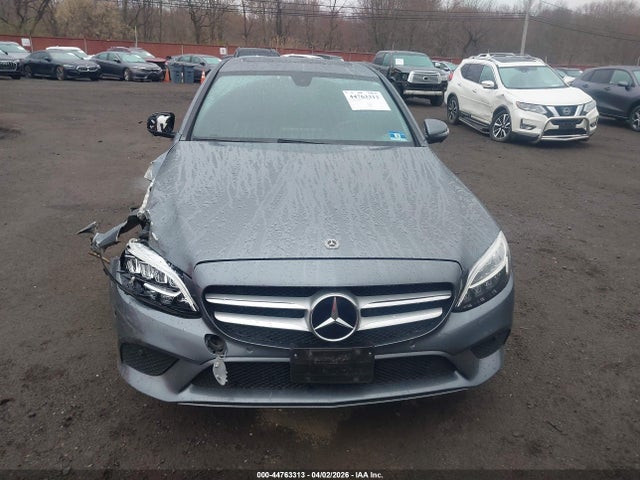 44763313 :رقم المزاد ، 55SWF8EB2KU298913 vin ، 2019 Mercedes-benz C 300 4matic مزاد بيع