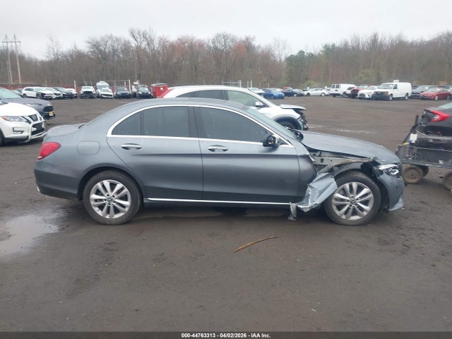 44763313 :رقم المزاد ، 55SWF8EB2KU298913 vin ، 2019 Mercedes-benz C 300 4matic مزاد بيع