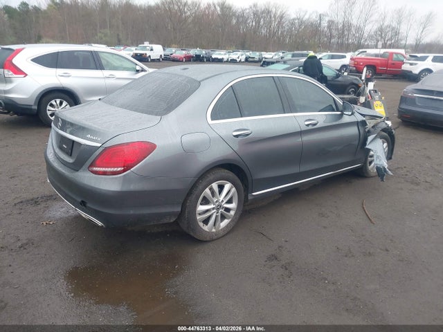 44763313 :رقم المزاد ، 55SWF8EB2KU298913 vin ، 2019 Mercedes-benz C 300 4matic مزاد بيع