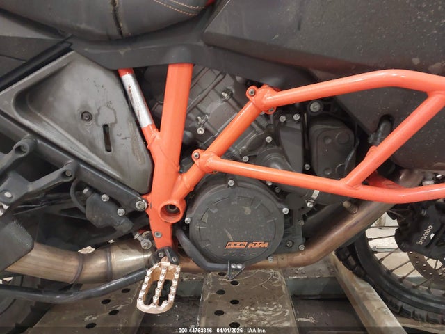 KTM 1290 Super Adventure R 2018 VBKV59401JM982054 Image 8