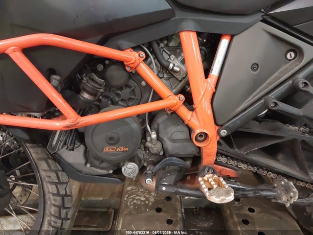 KTM 1290 Super Adventure R 2018 VBKV59401JM982054 Image 9