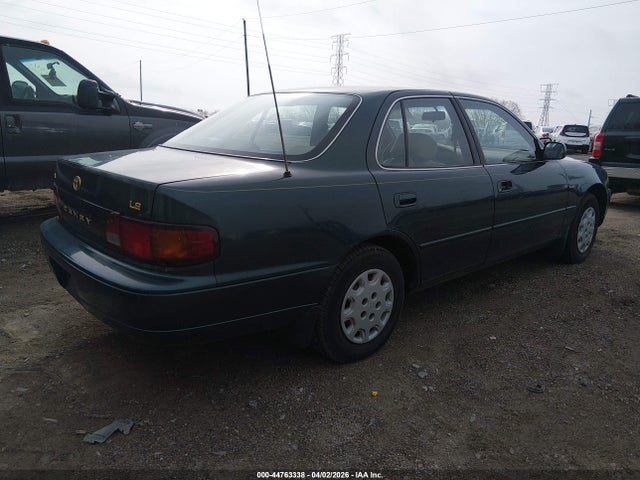 Продажа на аукционе авто 1996 Toyota Camry Dx/le/xle, vin: 4T1BG12K0TU721467, номер лота: 44763338