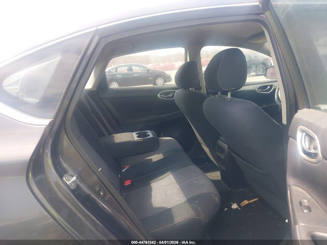Продажа на аукционе авто 2014 Nissan Sentra Sv, vin: 3N1AB7AP4EL628014, номер лота: 44763342