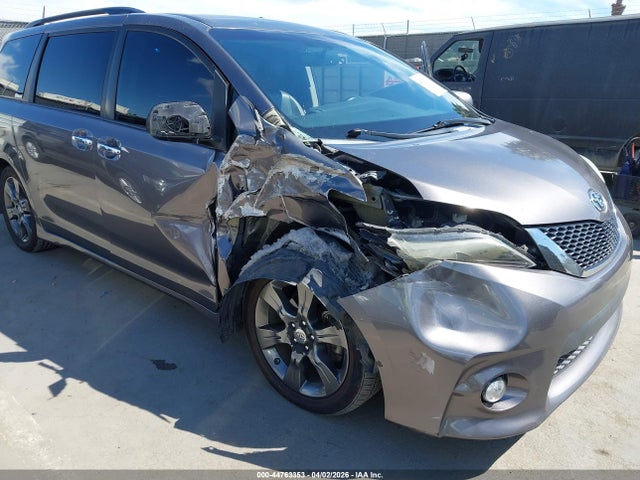2015 TOYOTA SIENNA 5TDXK3DC9FS636453 Photo 5
