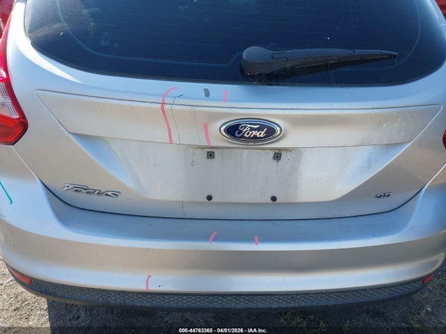 Ford FOCUS SE 2014 1FADP3K29EL260048 Image 18