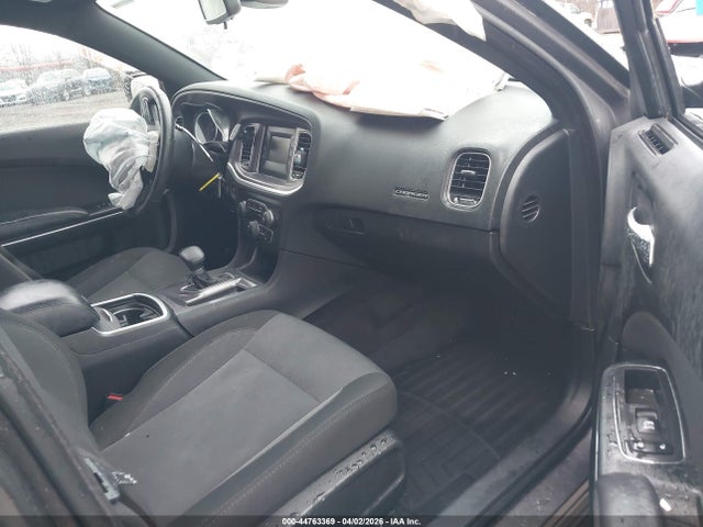 Продажа на аукционе авто 2017 Dodge Charger Se Rwd, vin: 2C3CDXBG7HH623891, номер лота: 44763369
