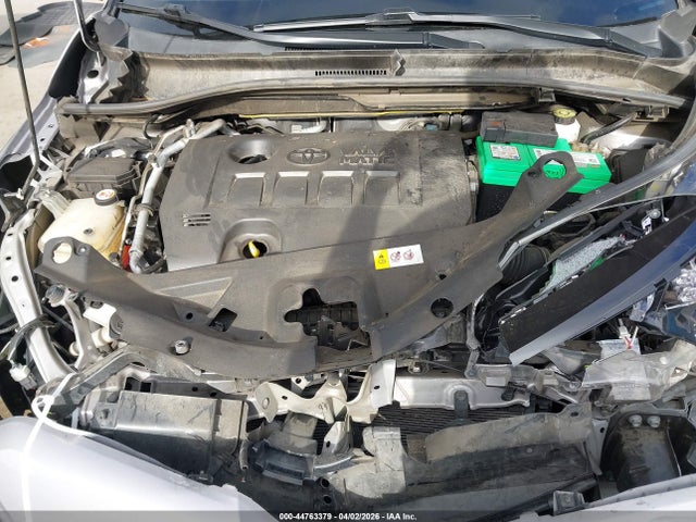 JTNKHMBX5K1033846 Toyota C-HR LE