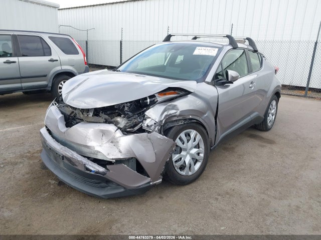 JTNKHMBX5K1033846 Toyota C-HR LE