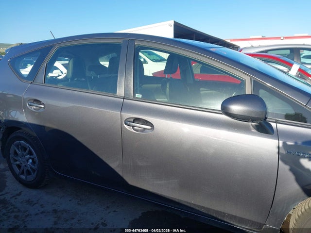 Toyota Prius V Four 2015 JTDZN3EU7FJ035885 Image 14