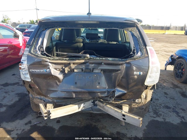 Toyota Prius V Four 2015 JTDZN3EU7FJ035885 Image 17