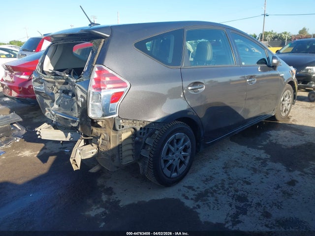 Toyota Prius V Four 2015 JTDZN3EU7FJ035885 Image 4