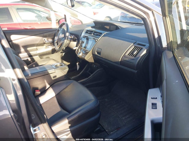 Toyota Prius V Four 2015 JTDZN3EU7FJ035885 Image 5