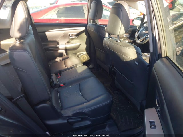 Toyota Prius V Four 2015 JTDZN3EU7FJ035885 Image 8