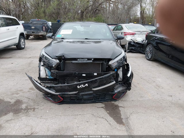 2022 Kia Forte Gt-line მანქანა იყიდება აუქციონზე, vin: 3KPF54AD5NE444722, აუქციონის ნომერი: 44763433