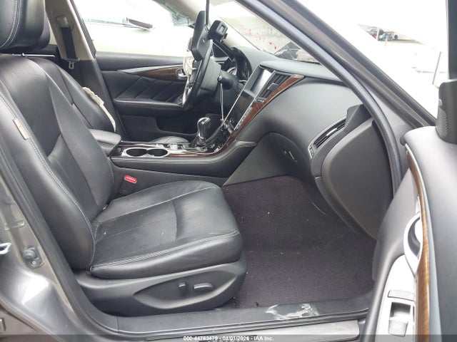 44763479 :رقم المزاد ، JN1BV7AP0FM335715 vin ، 2015 Infiniti Q50 Premium مزاد بيع