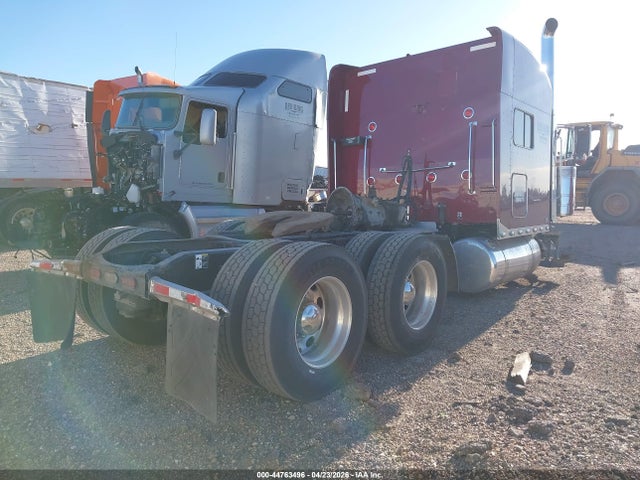 44763496 :رقم المزاد ، 1XPXDP9X3JD486775 vin ، 2018 Peterbilt 389 مزاد بيع