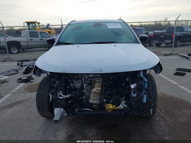 44763515 :رقم المزاد ، 3C4NJDBN8RT606861 vin ، 2024 Jeep Compass Latitude 4x4 مزاد بيع